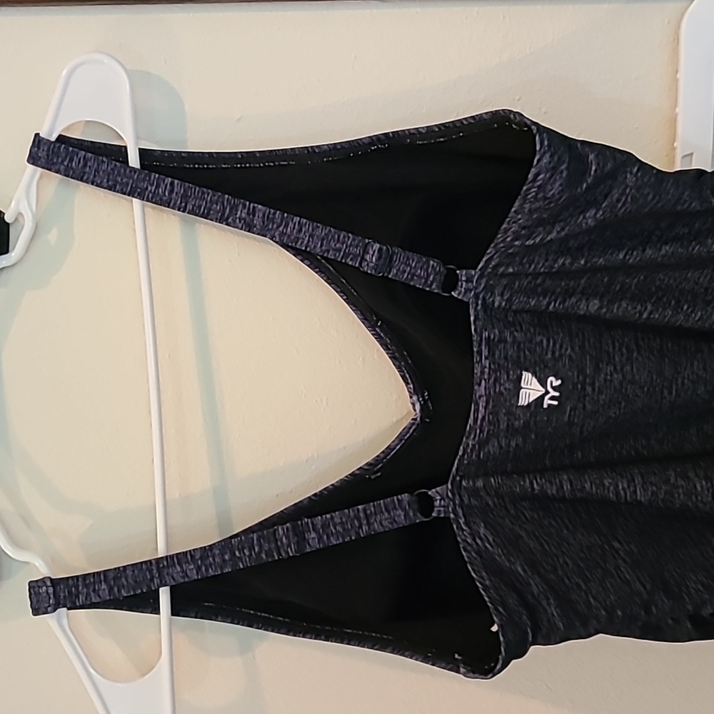 TYR Swimsuit - Picture 2 of 3
